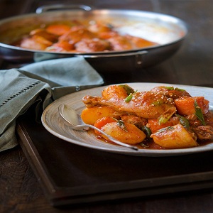 Phá cách cùng món gà hầm cay kiểu Hàn